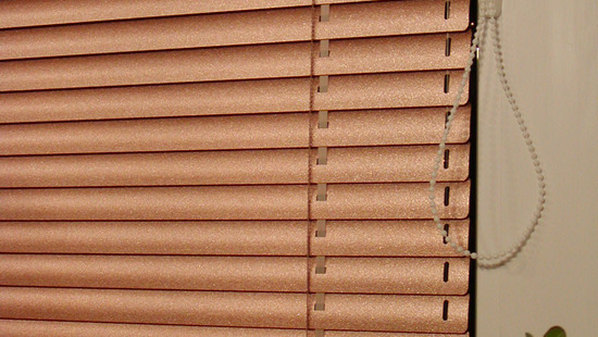 
										Aluminijaste rolete 25 mm
																						