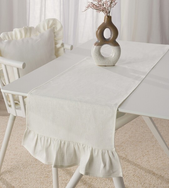 Table Runner with Frill 40x160 cm